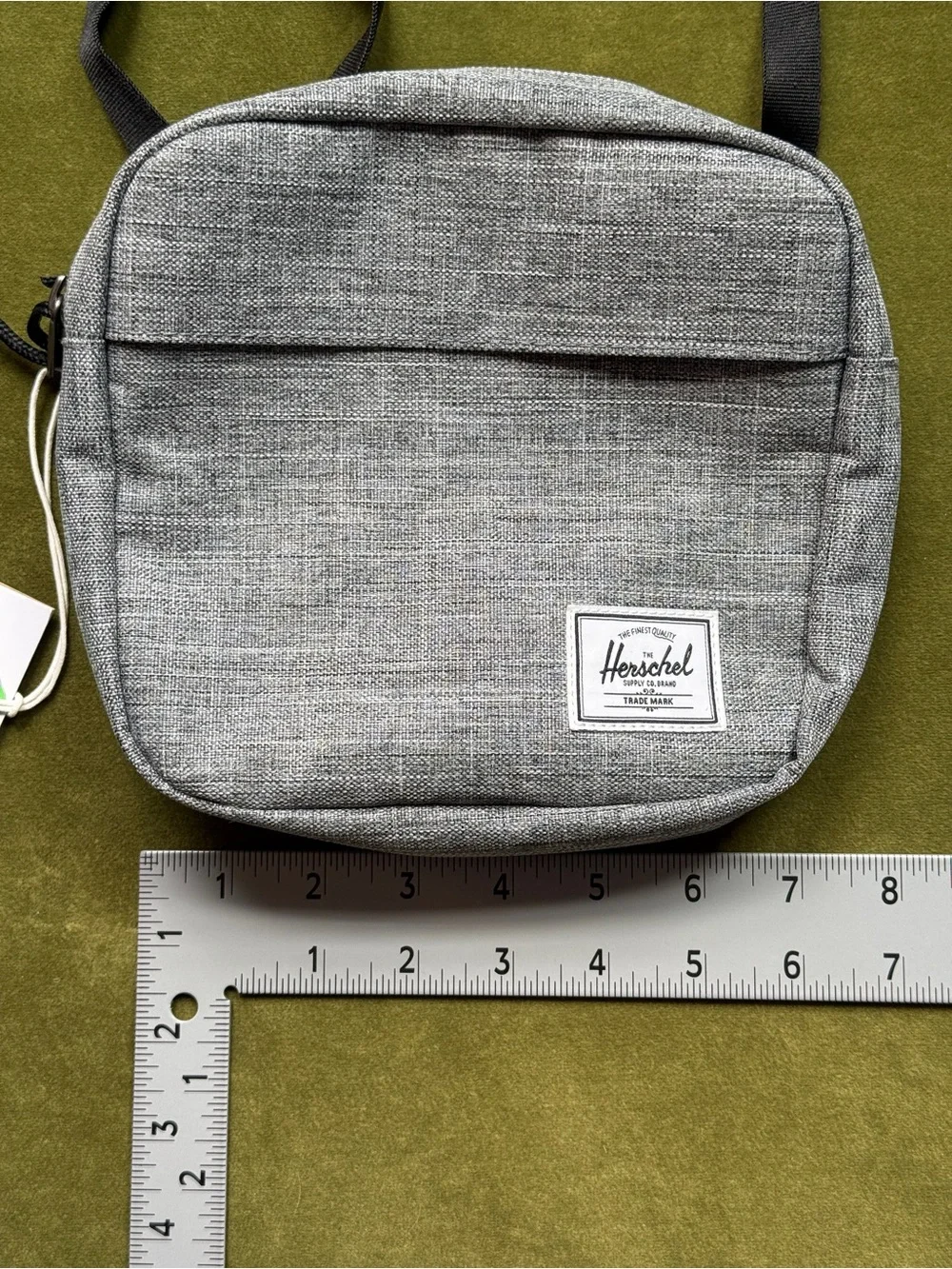 Herschel Supply Company new tags